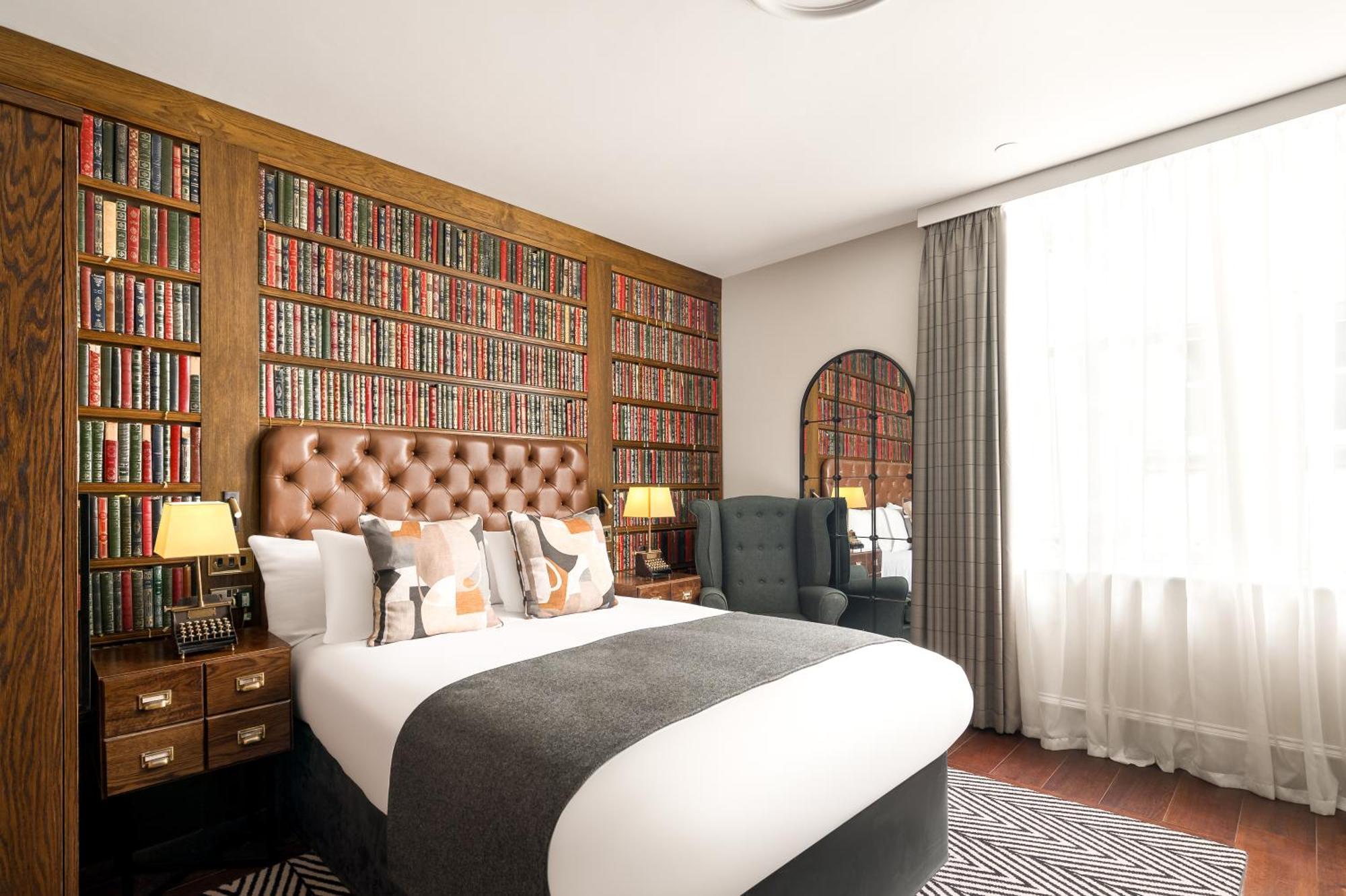 Hotel Indigo - Edinburgh - Princes Street By Ihg Екстериор снимка