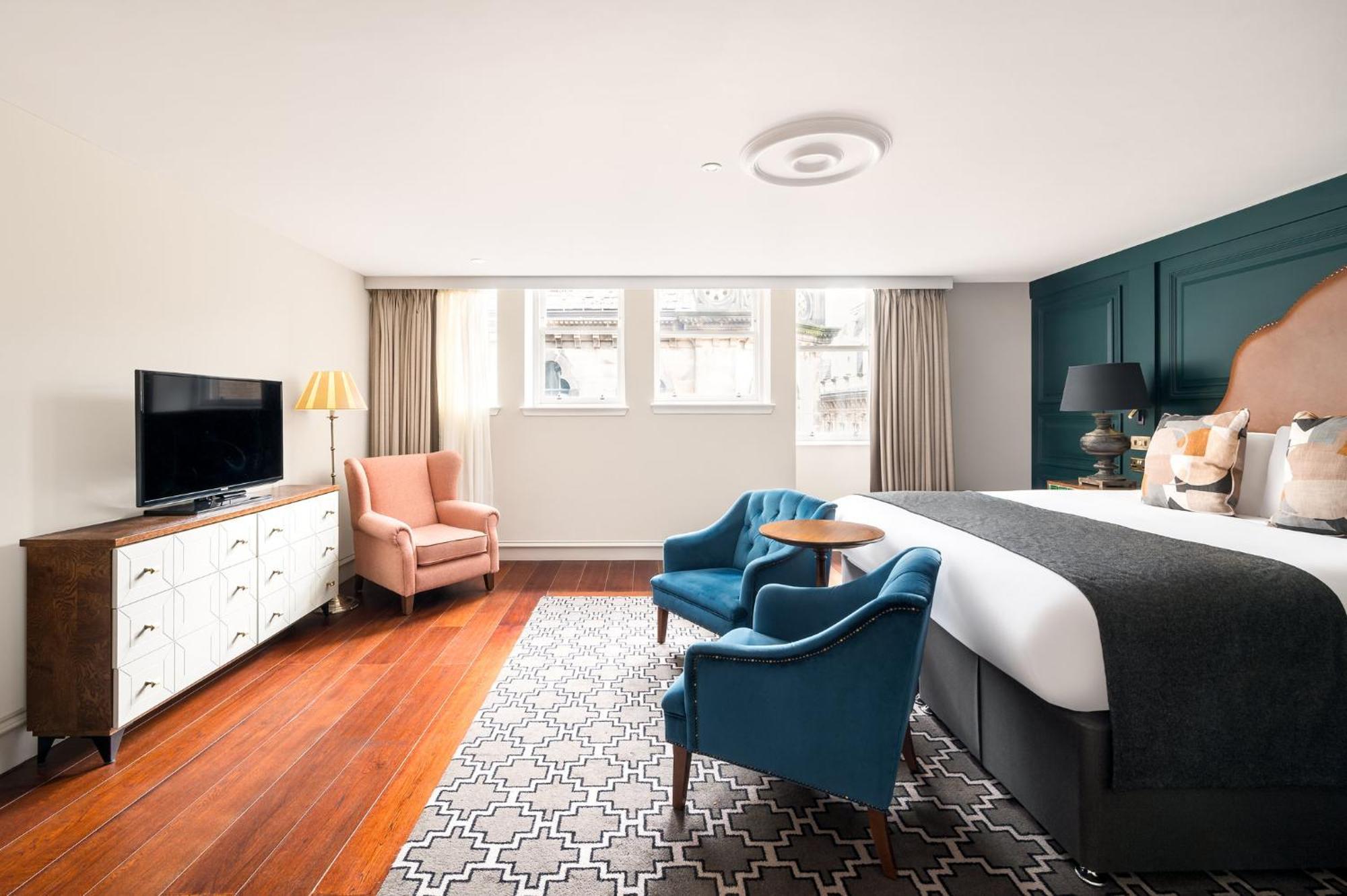 Hotel Indigo - Edinburgh - Princes Street By Ihg Екстериор снимка