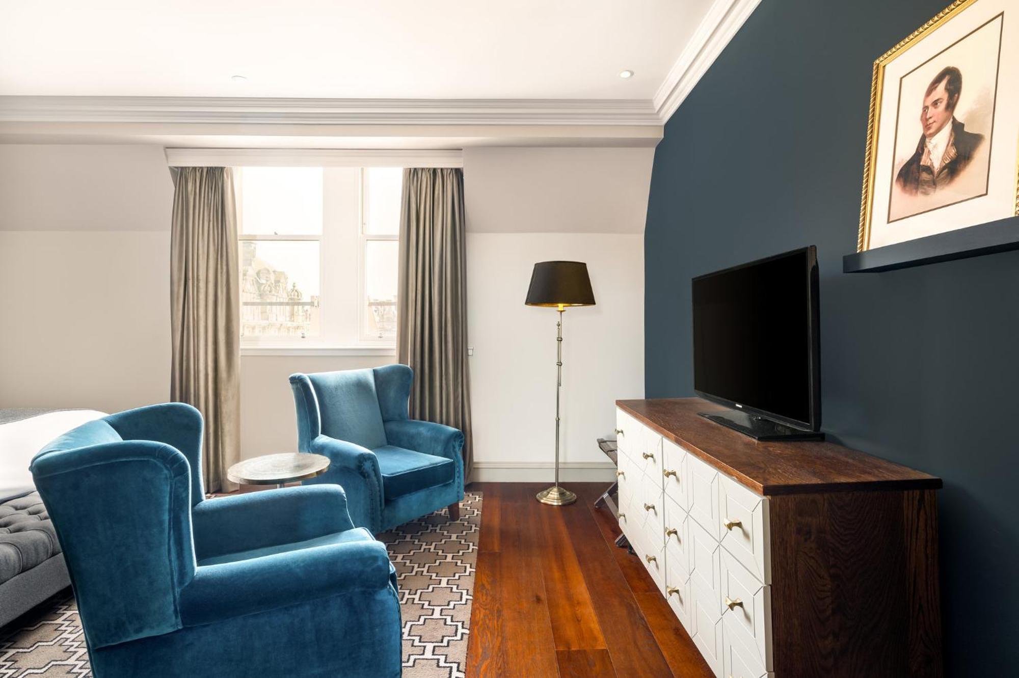 Hotel Indigo - Edinburgh - Princes Street By Ihg Екстериор снимка