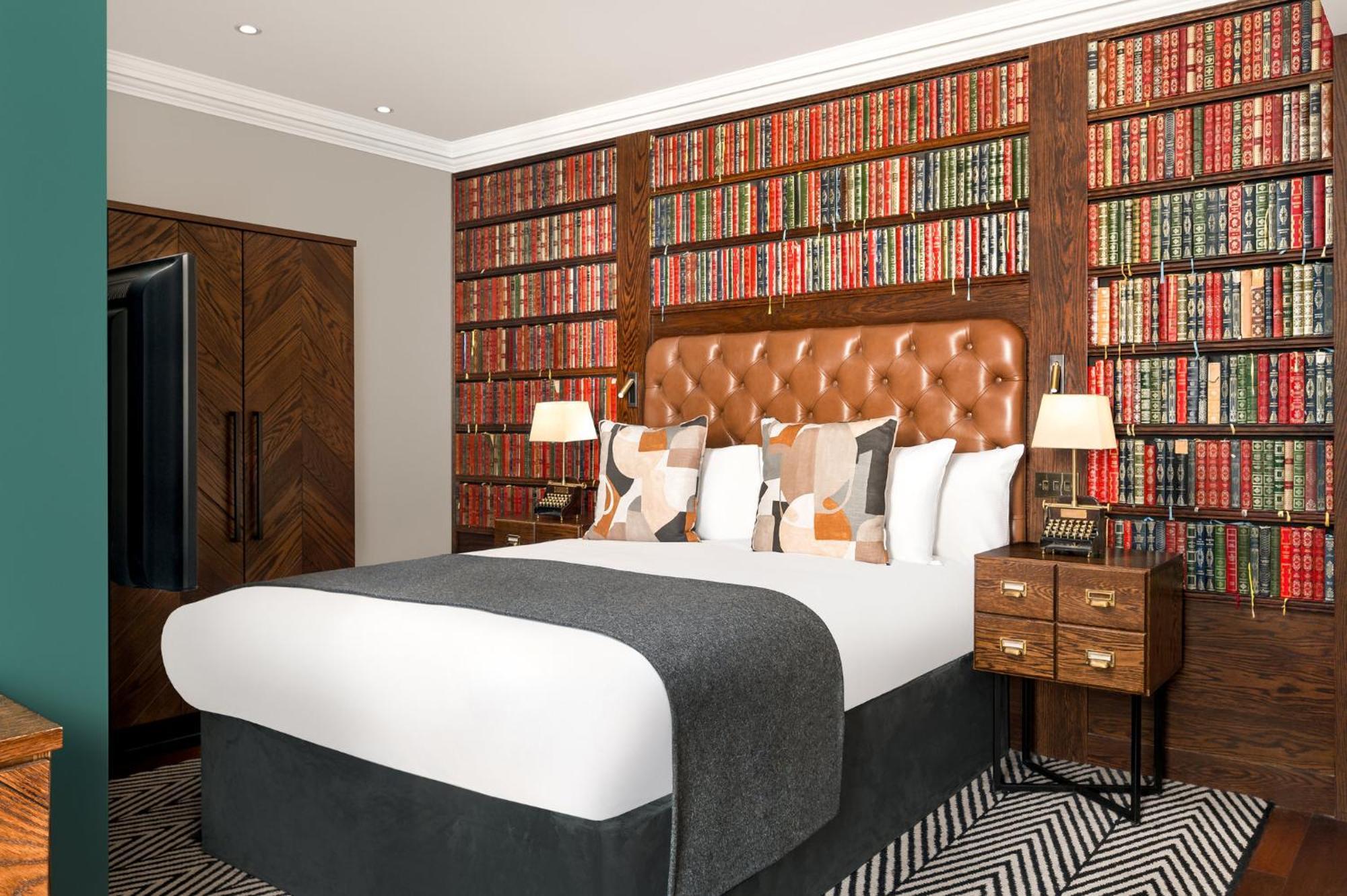 Hotel Indigo - Edinburgh - Princes Street By Ihg Екстериор снимка