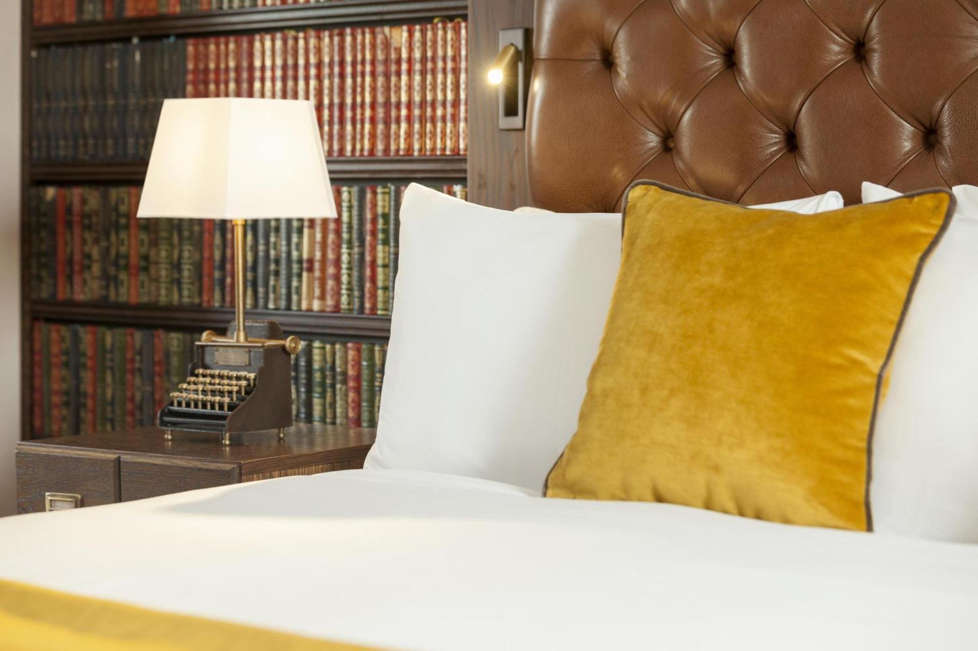 Hotel Indigo - Edinburgh - Princes Street By Ihg Екстериор снимка